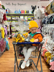 From Savings to Sustainability: 5 Reasons Savvy Parents Are Embracing Secondhand for Their Kid